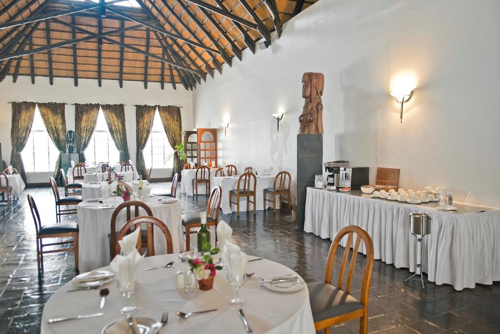 Hotel Oshakati Country Exteriér fotografie